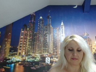 Live sex webcam photo for bellamaia #240536724