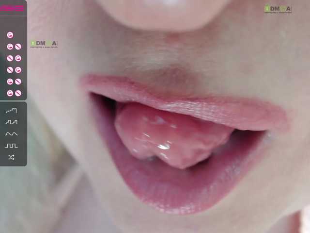 Live sex webcam photo for jeanne-2017 #248792991