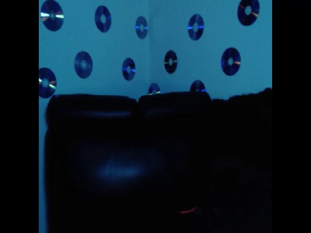 Live sex webcam photo for Xherry_wet #257295593