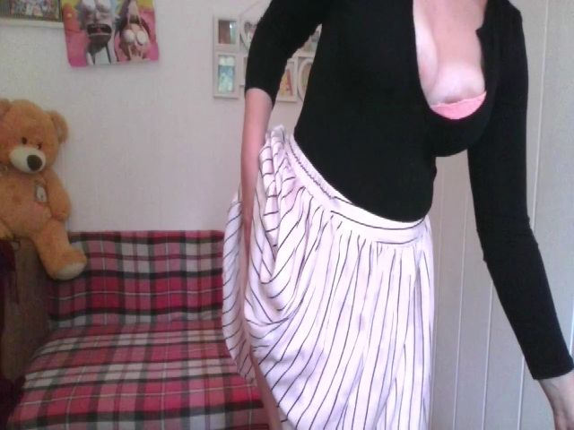 Live sex webcam photo for AliceMood #259886646