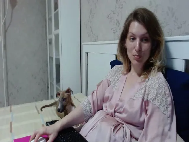 Live sex webcam photo for GlamyWife #262918777