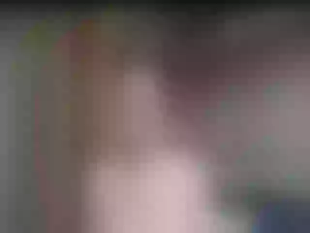 Live sex webcam photo for AizaRae #252275032