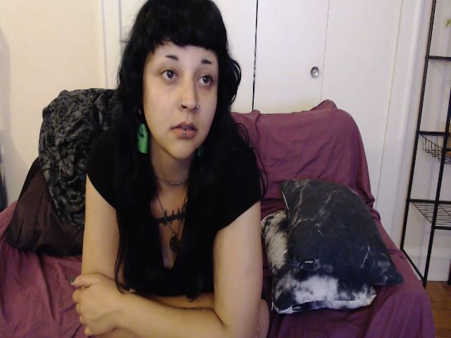 Live sex webcam photo for YourDruidess #257355949