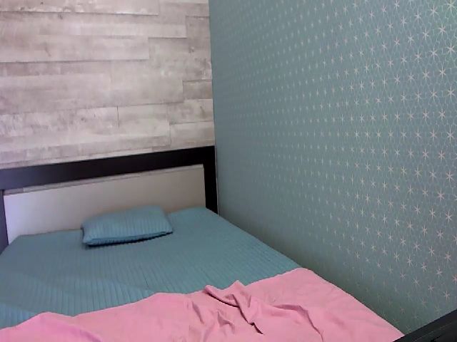 Live sex webcam photo for HugeBoobsErin #260487178