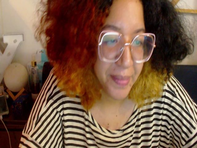 Live sex webcam photo for Sammy_00 #255762872