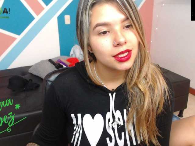 Live sex webcam photo for julianalopezX #242033081