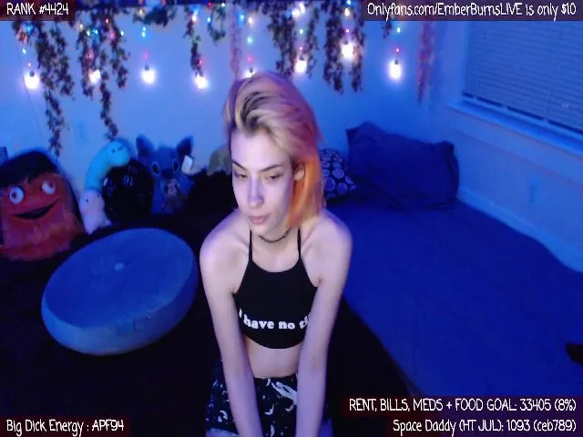 Live sex webcam photo for EmberBurns #254027868
