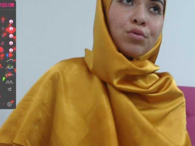 Live sex webcam photo for kalilaassad #241135395