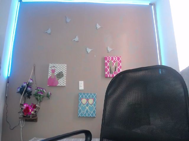 Live sex webcam photo for Mia_palmira #254783014