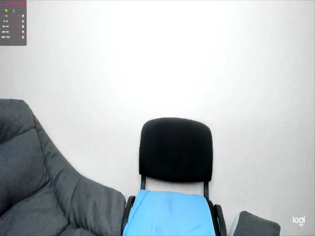 Live sex webcam photo for SarahSmiths #259014435