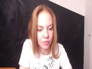 Live sex webcam photo for HappySecret_ #252260033