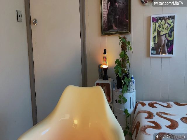 Live sex webcam photo for miatv #254707141