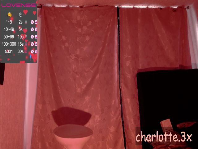 Live sex webcam photo for Charlotte_3x #254551030
