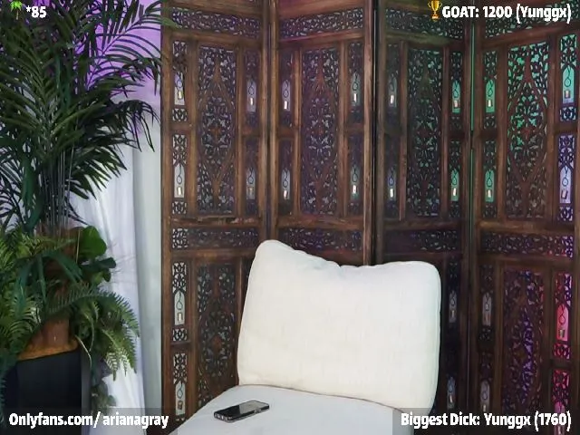 Live sex webcam photo for Ariana_Gray #254315609