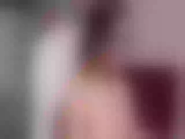 Live sex webcam photo for Sun_kissed1 #265427750