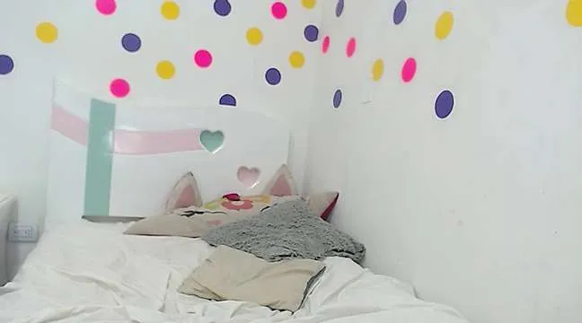 Live sex webcam photo for Clark_n_luisa #244600218