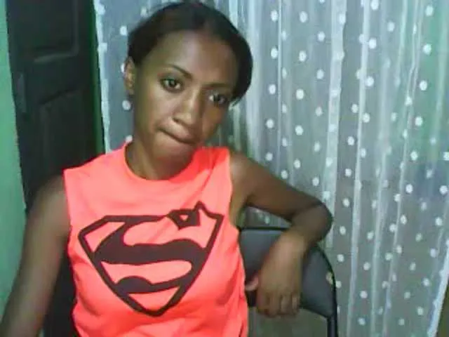 Live sex webcam photo for tinychloe #240903031