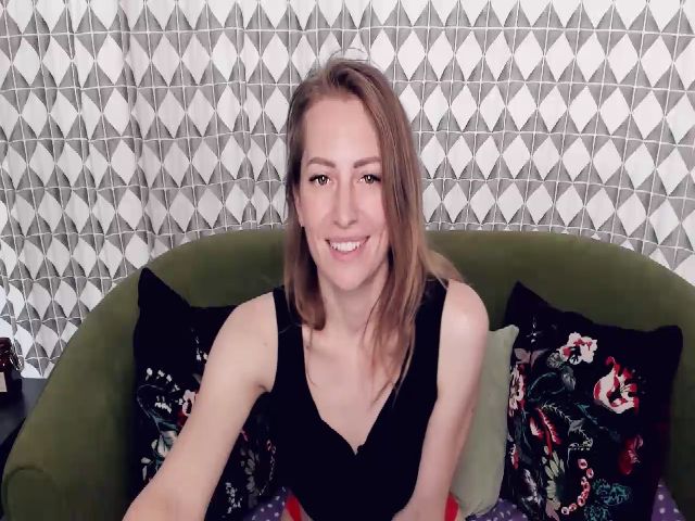 Live sex webcam photo for SunnyJull #265316776