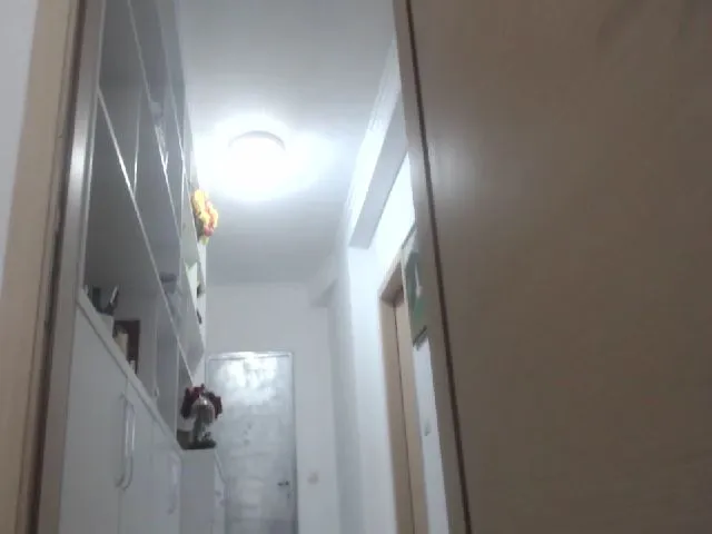 Live sex webcam photo for Ohhhhxo #253373494