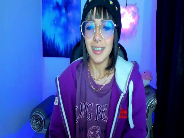 Live sex webcam photo for Angelsiinner #264260079