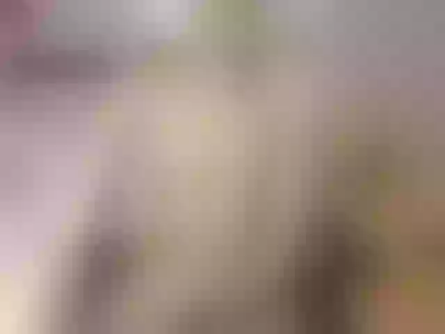 Live sex webcam photo for RoyalAlexisX #255538274