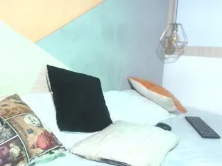 Live sex webcam photo for jessica-jmz23 #240576968