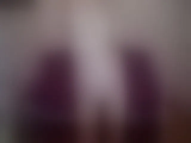 Live sex webcam photo for Kira__Queen #264460165