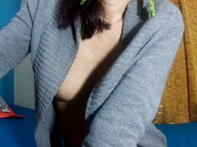 Live sex webcam photo for karolyn-13 #251502819