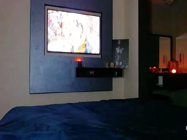 Live sex webcam photo for Alexa_Di #262871758