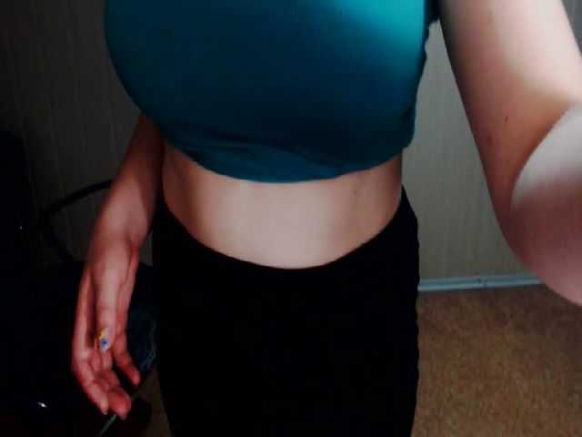 Live sex webcam photo for JiMiola #254408156