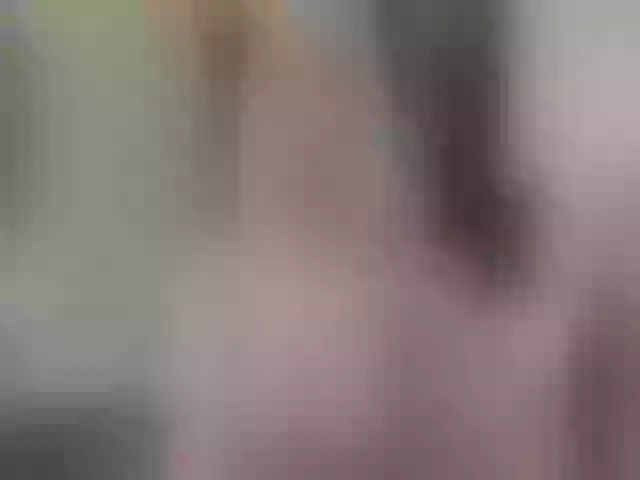 Live sex webcam photo for JessicaJxx #258239362