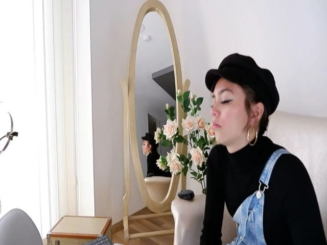 Live sex webcam photo for Anne_boleyn_ #254543744