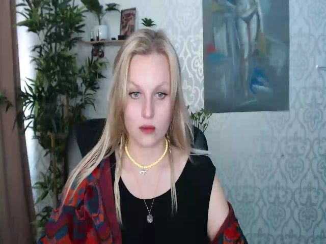 Live sex webcam photo for Dorina_xX #256324269