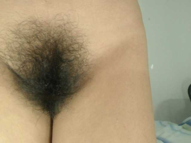 Live sex webcam photo for SweetBarbie #250039406