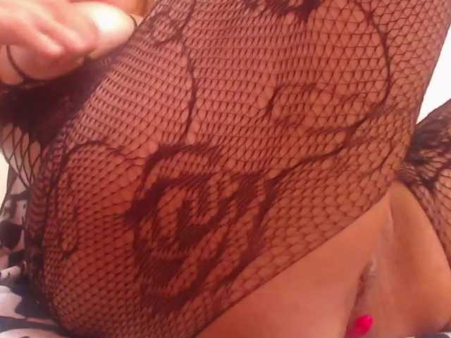 Live sex webcam photo for xAbama #241298172