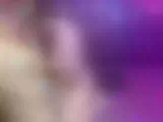 Live sex webcam photo for lindaXhelen #242546813