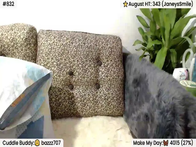 Live sex webcam photo for CrazyJane1 #263613779