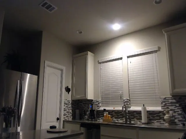 Live sex webcam photo for AudryLikes #253675218