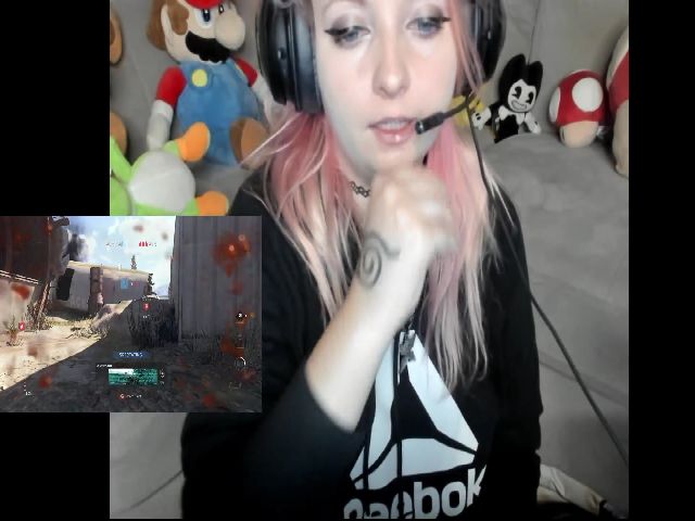 Live sex webcam photo for PrincessBluu #252649930