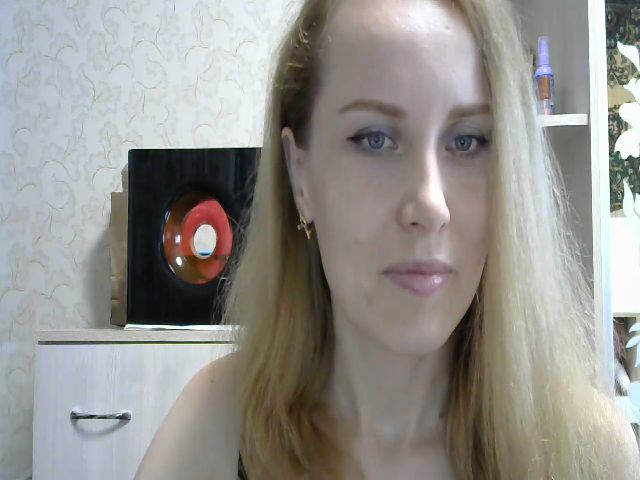 Live sex webcam photo for TrisMery #256192303