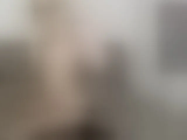 Live sex webcam photo for Miya13 #241327438
