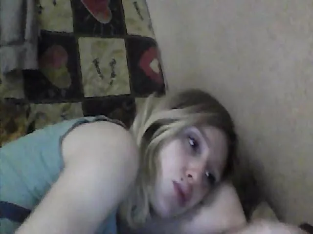 Live sex webcam photo for GuiltyKitty #260857400