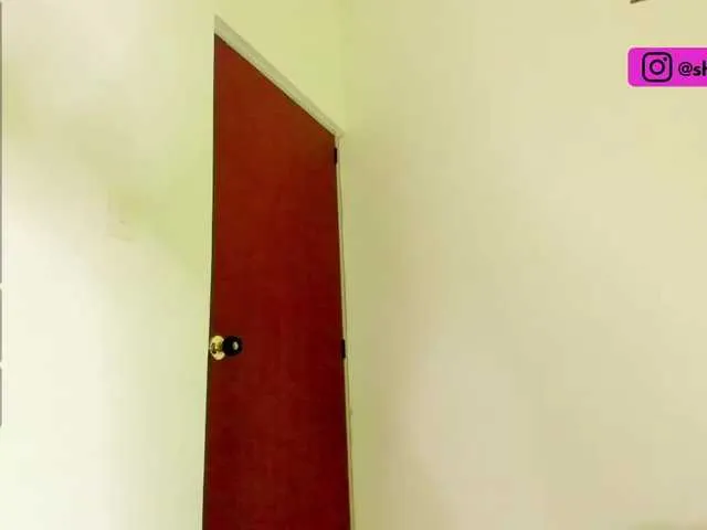 Live sex webcam photo for sharadreams #263981855