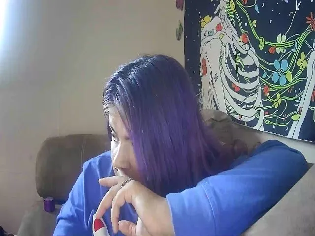 Live sex webcam photo for Lilmisspurp #256086844