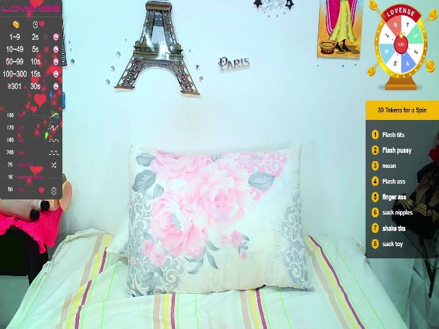 Live sex webcam photo for Saraxsexy #252632921