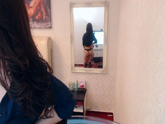 Live sex webcam photo for AlishaPacari #254324722