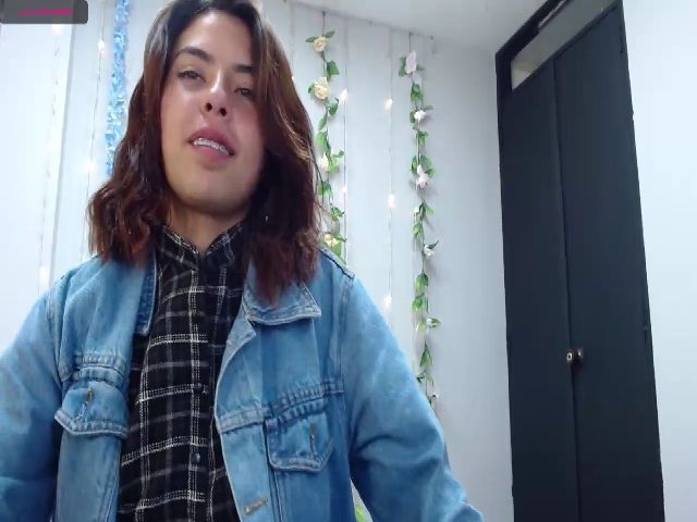 Live sex webcam photo for Cathryskyy #261242565