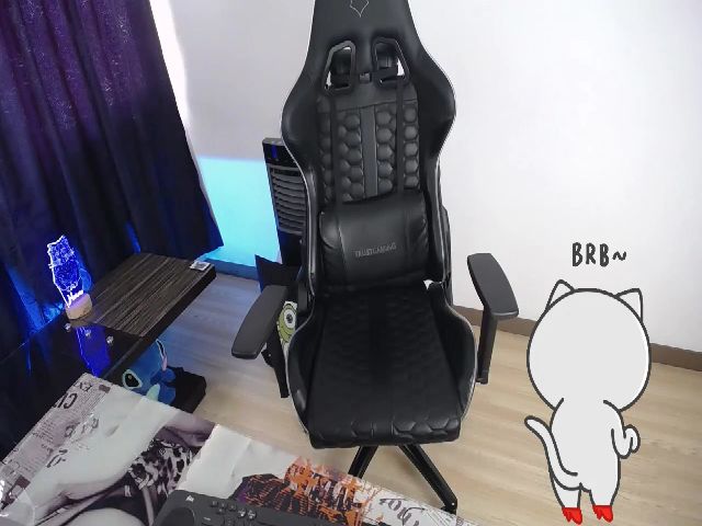 Live sex webcam photo for BiancaMiller #261357519