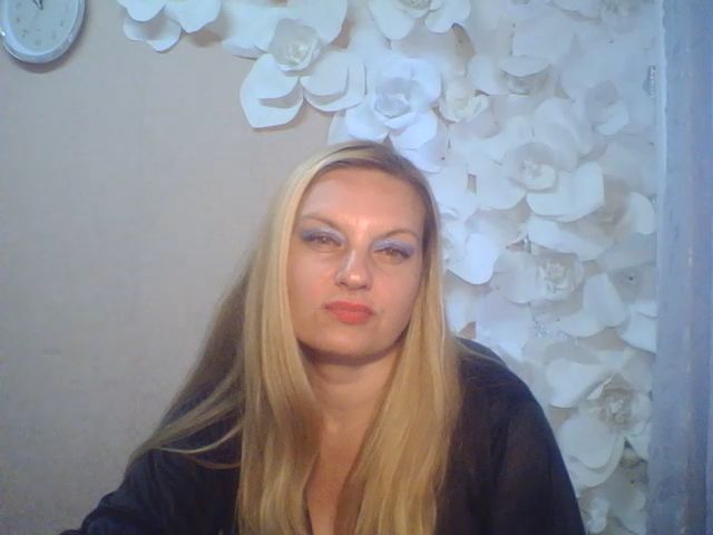 Live sex webcam photo for Miss_Kapriz81 #259184676