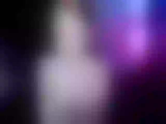 Live sex webcam photo for LoveKylie #257311132